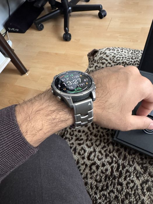 Смарт-часы Garmin Fenix 8 47mm Sapphire