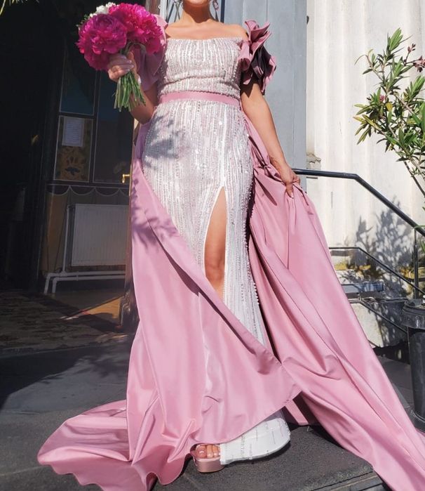 Rochie nașă deosebită