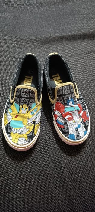 Отдам кеды детские