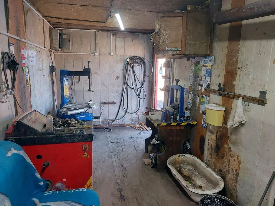 Продаётся Шиномонтаж