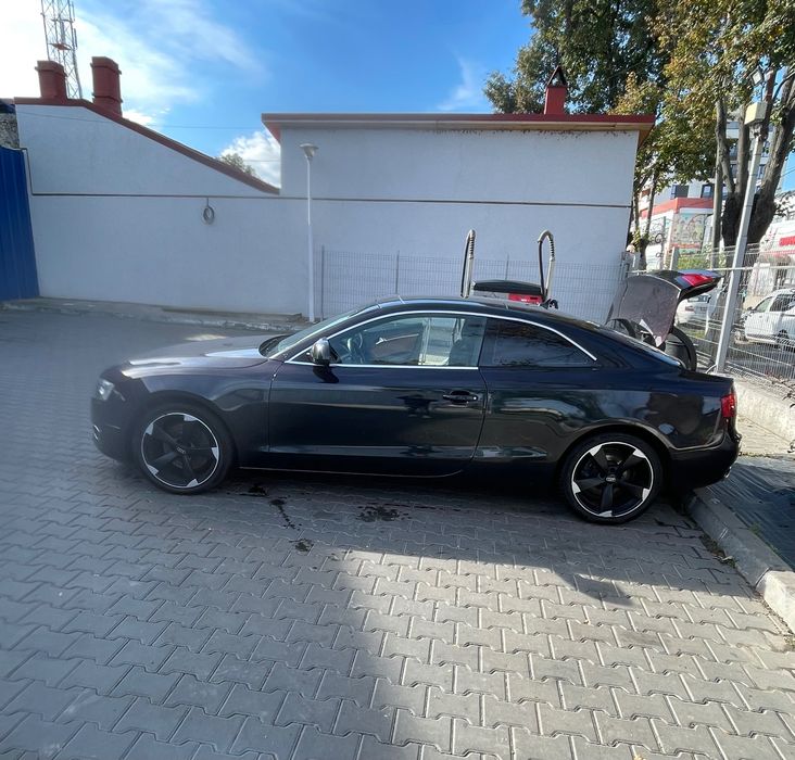 Vand sau schimb Audi a5 coupe 3.0 quattro 2009