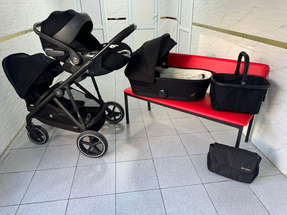 Продам коляску от бренда Cybex Gazelle S черный 3 в 1 в комплекте (люл
