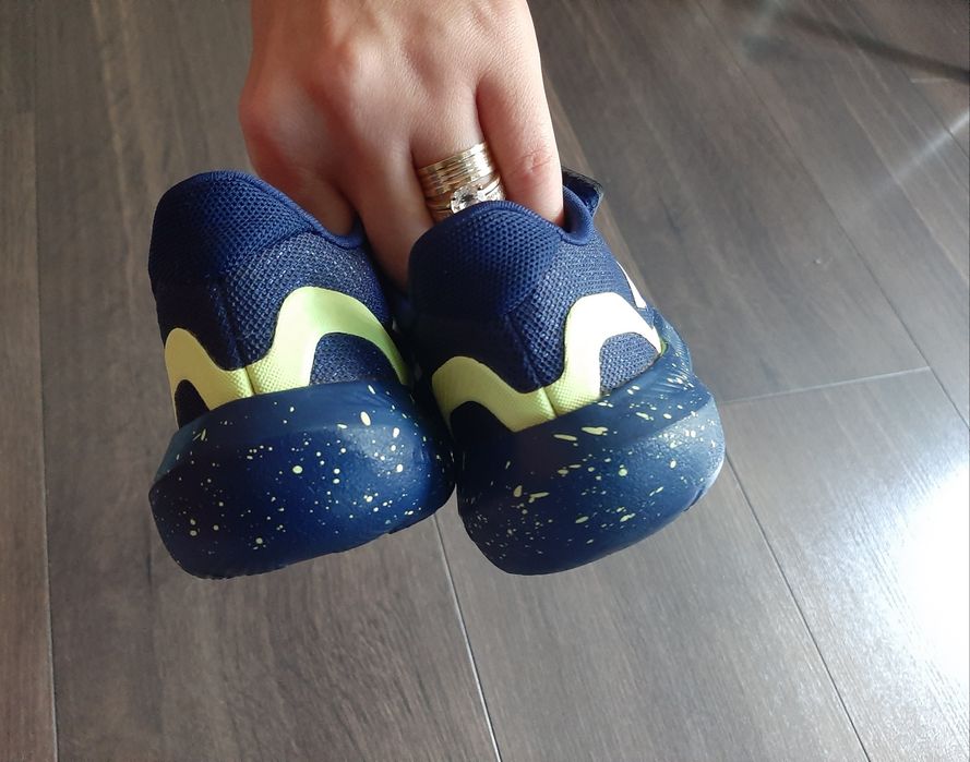 Adidasi Adidas Original nr 25