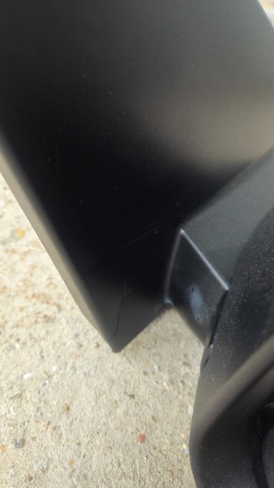 Части Renault/Dacia.Дясно огледало,антена,калобрани