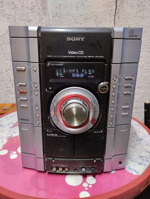 Музыкальный центр