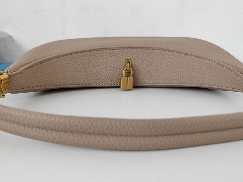 Сумка багет Songmont