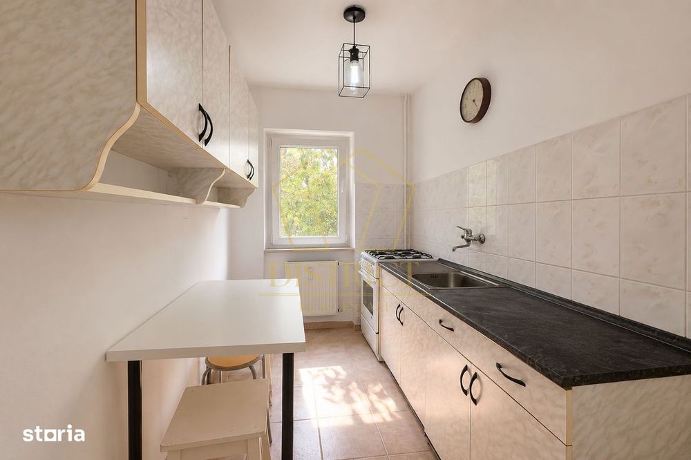 Apartament decomandat cu o camera si balcon | Simion Barnutiu