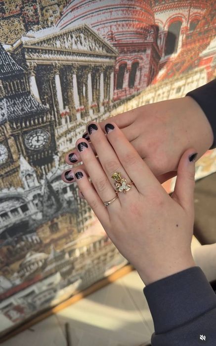 Маникюр+Педикюр+Хина сифатли хизмат,тоза иш,чиройли натижа.