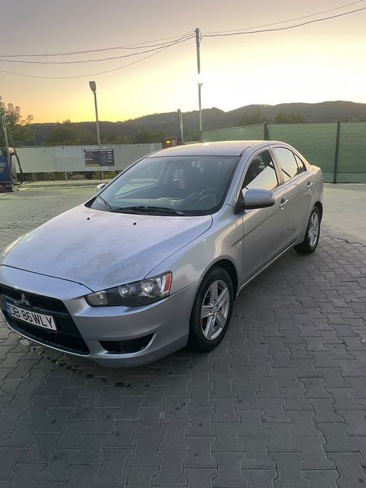 Mitsubishi Lancer