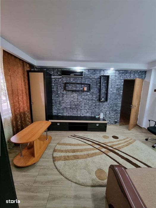 Apartament 2 camere central renovat