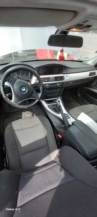 Bmw e90 facelift  318 benzina .cod motor n43b20a  Dezmembrez/Dezmembra