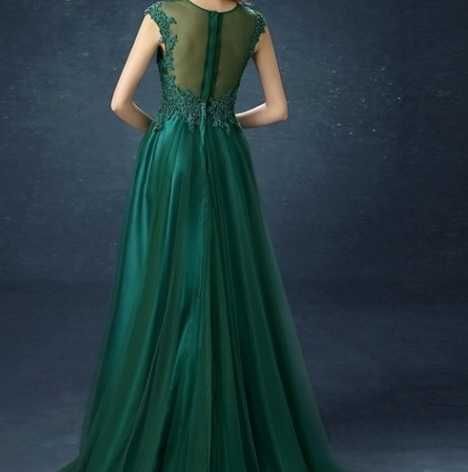 Rochie verde eleganta lunga cu dantela pe bust