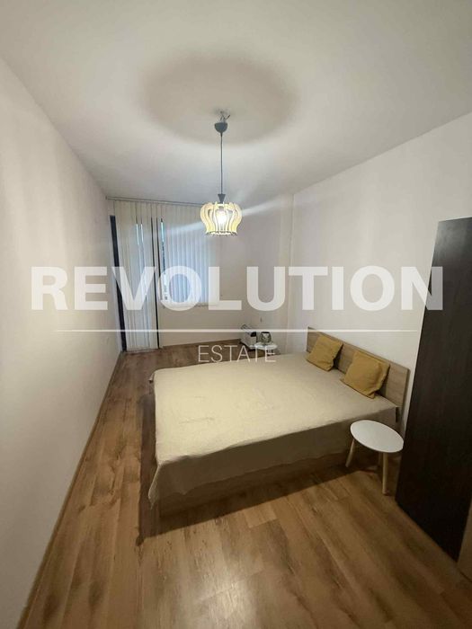 Дава се под наем Двустаен апартамент в Пловдив, Кючук Париж - 62 кв.м за 357 € - Снимка #2