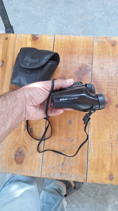 Бинокль Nikon сделано в Японии