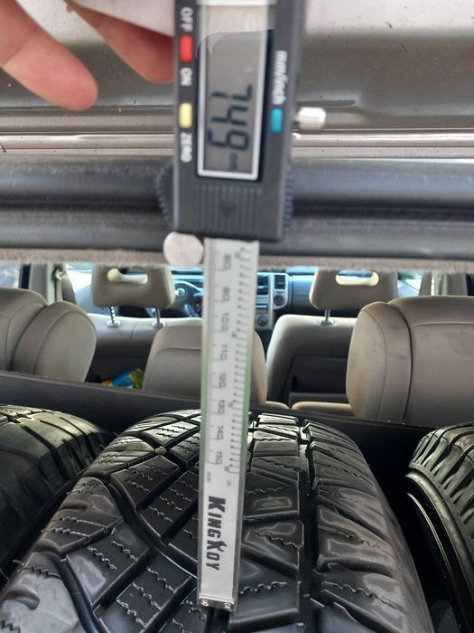 215 70r16 104h michelin latitude cross