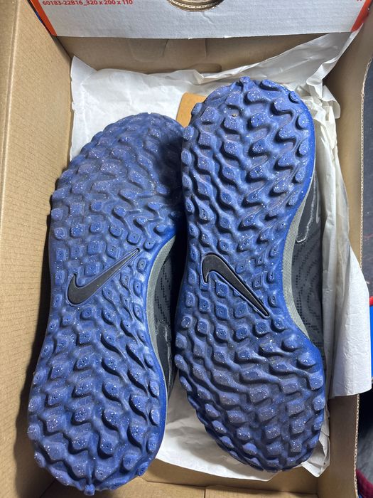 Adidasi nike phantom