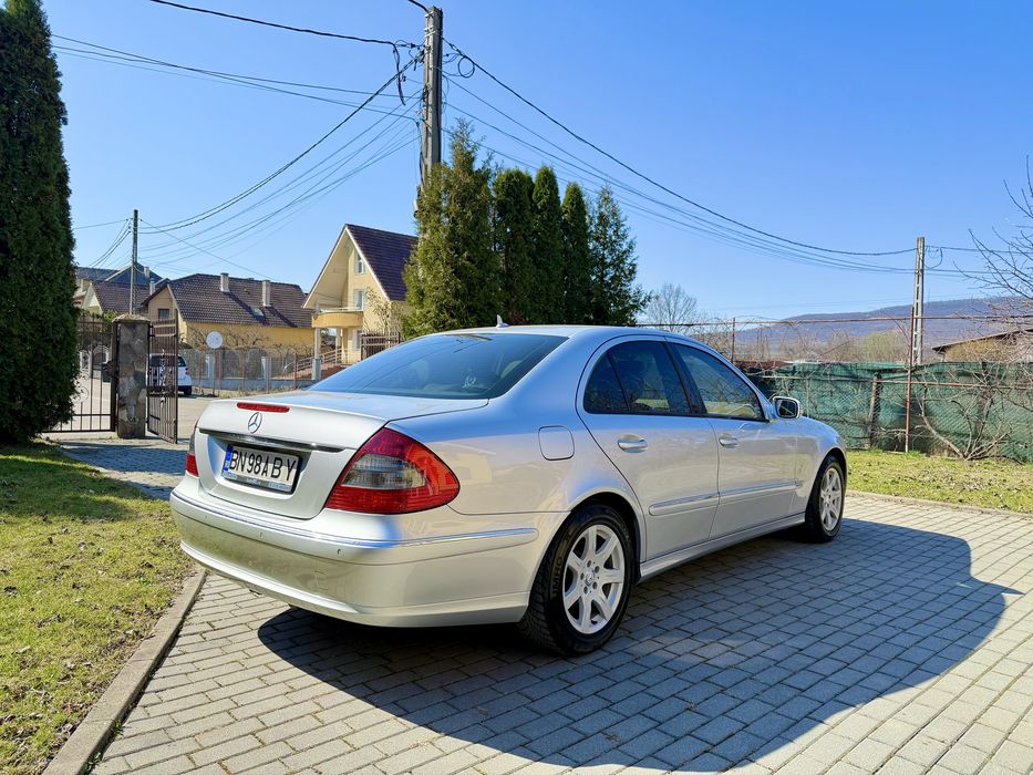 Mercedes E220 AUTOMAT