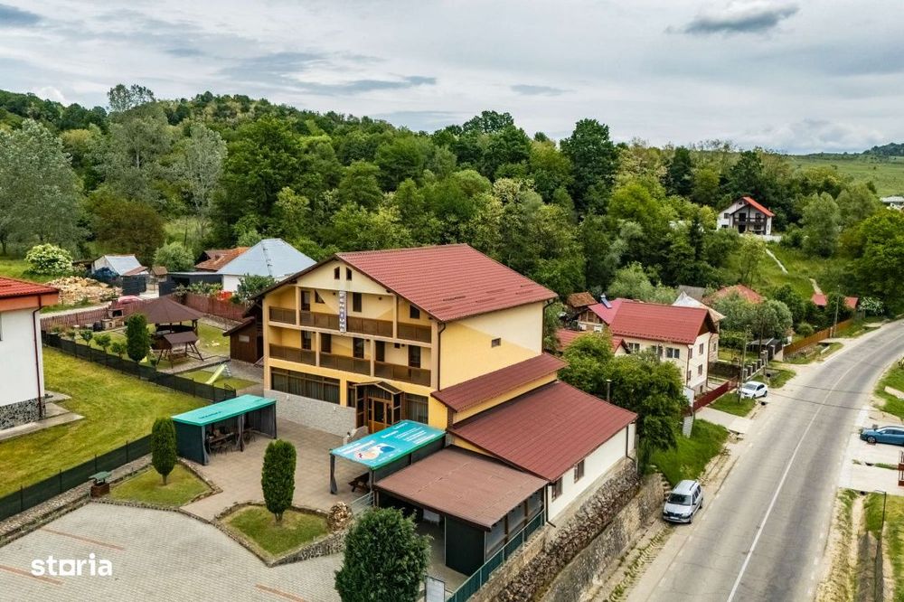 Pensiune 3* functionala | Afacere la cheie | Valea Iasului, Curtea de