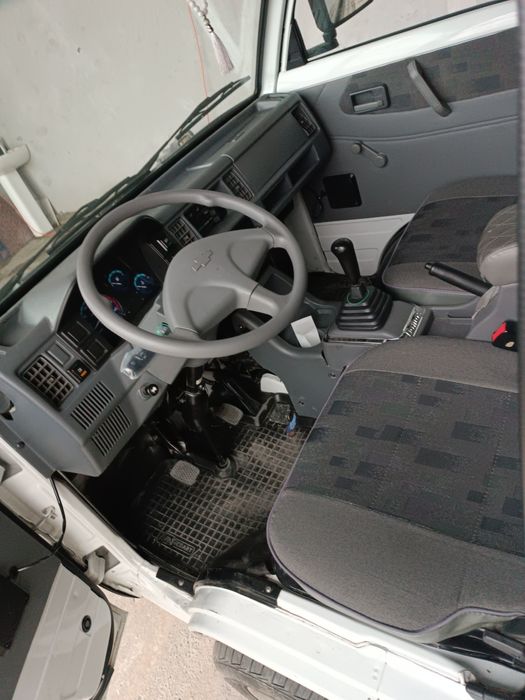 Chevrolet damas kraskasi radnoy