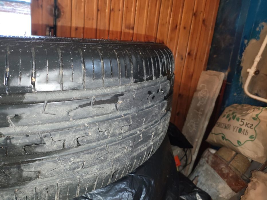 Продам шины 235/55/r19 новые