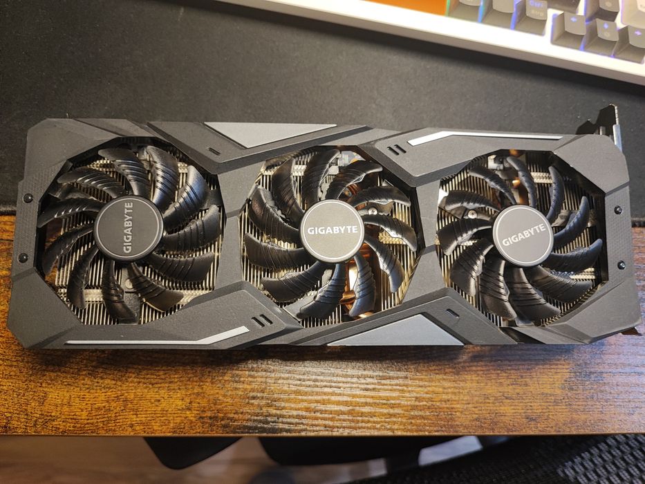 Placa video RX 5700 xt  8GB