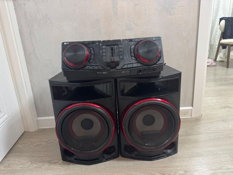 Мощный музыкальный центр, колонки мощные LG CJS87F СРОЧНО!