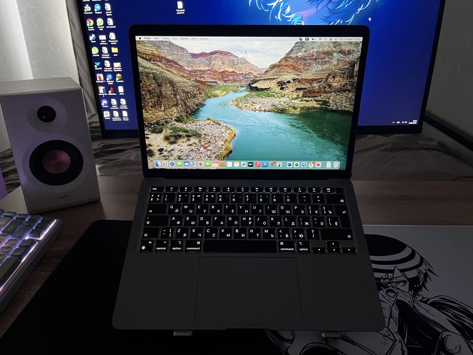 Macbook air 13 M1 8/256 Gb