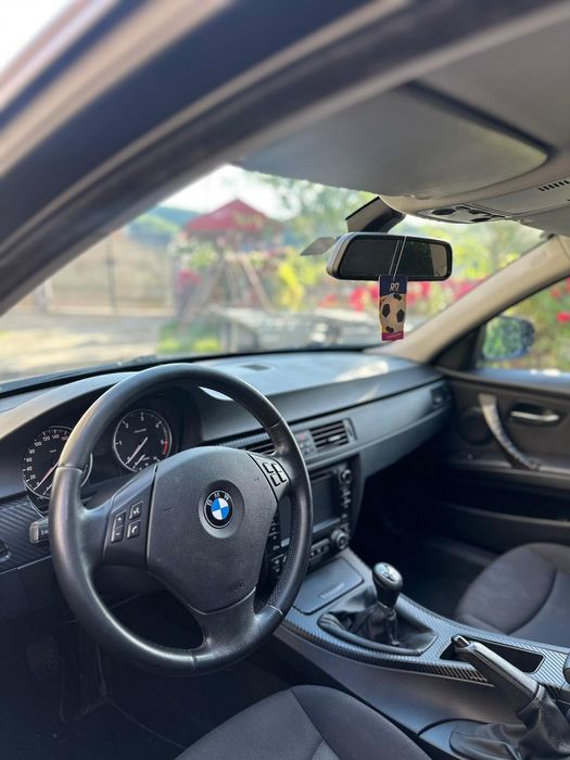 BMW 318d Touring (E91) LCI – M-Packet Exterior – Distribuție Nouă
