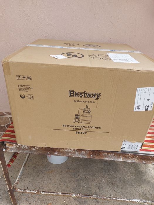 Pompa cu filtru de nisip pentru piscina bestway