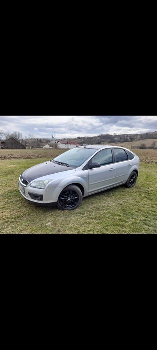 Ford focus 2 - 1.6 benzină - 2005 - DEFECT