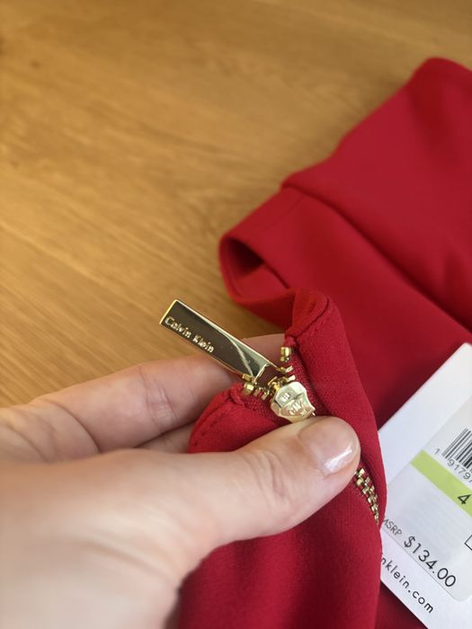 Rochie midi Calvin Klein cu eticheta