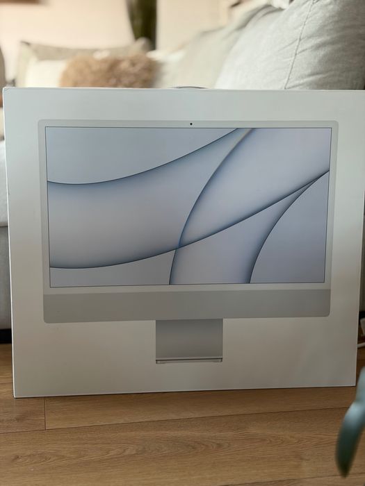 iMac 24-inch (2021 - Apple M1 8GB RAM, 512 SSD - Пълен комплект, перфектно състояние