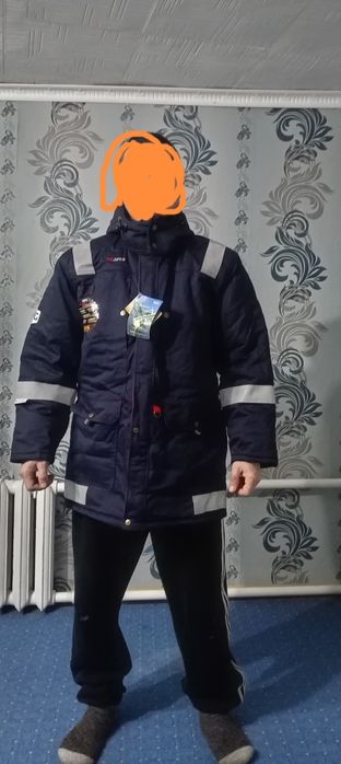 Продам комбез и бушлат