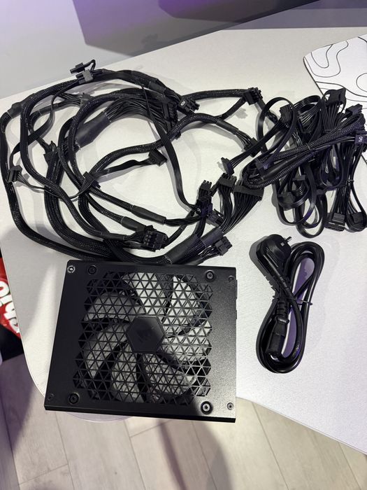 Захранване Corsair Rm1000x,1000 W,ATX 3.1, 80+ Gold