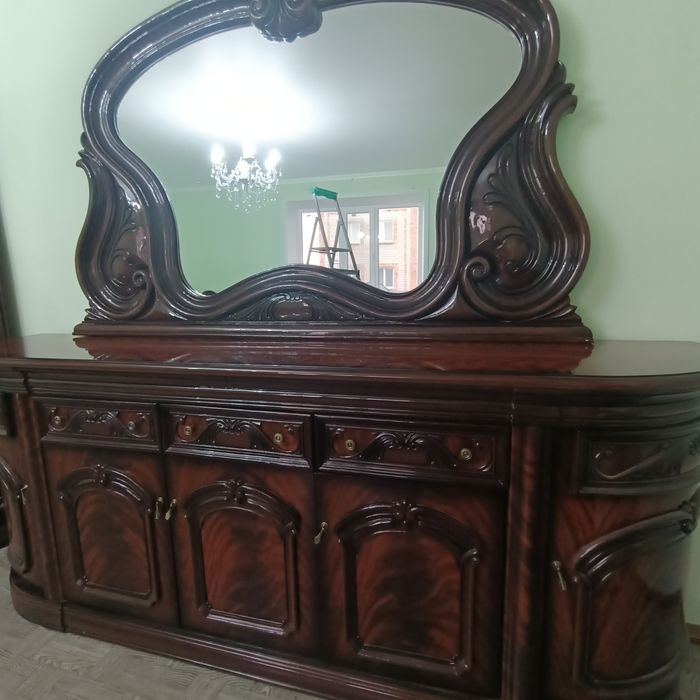 Продам гостиную мебель