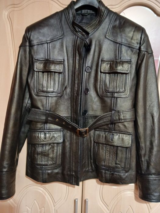 Geacă din piele naturală, aproape nouă