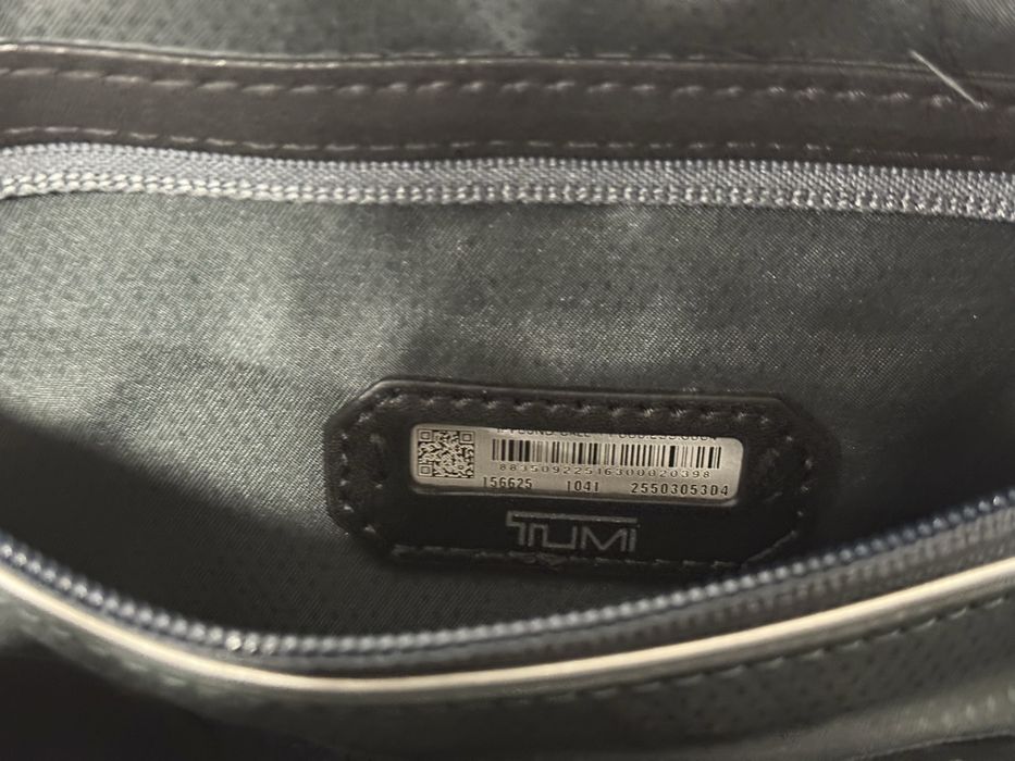Барсетка TUMI Arrive Sling