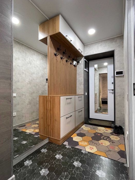 R1! Сдаётся квартира 2/2/5 на ЭКО БАЗАРЕ ор-р Чимган!