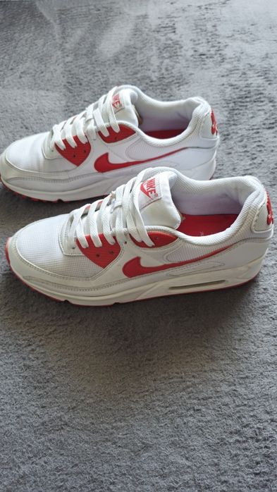 Мъжки маратонки Nike Air Max 90 (80€)