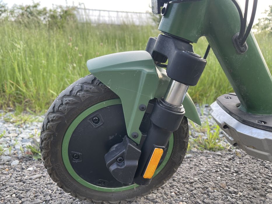 Trotineta electrica jeep pliabila