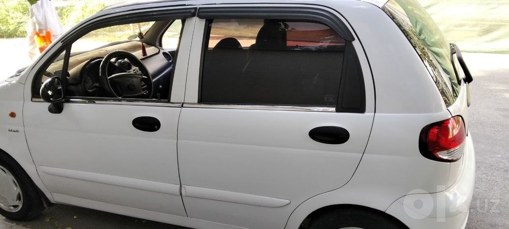 Matiz avtomat oq