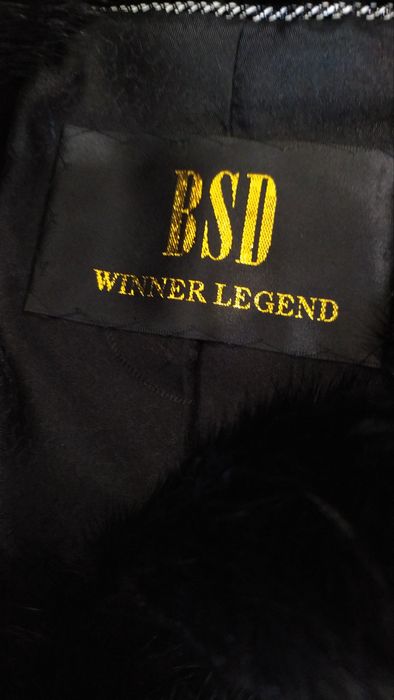 Продам норковую шубу