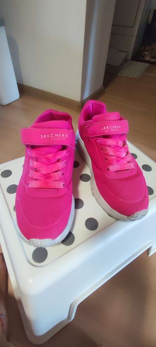 Маратонки  skechers