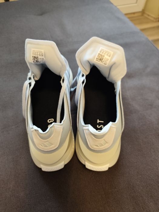 Adidași Boost Avryn ADIDAS SPORTSWEAR - gri