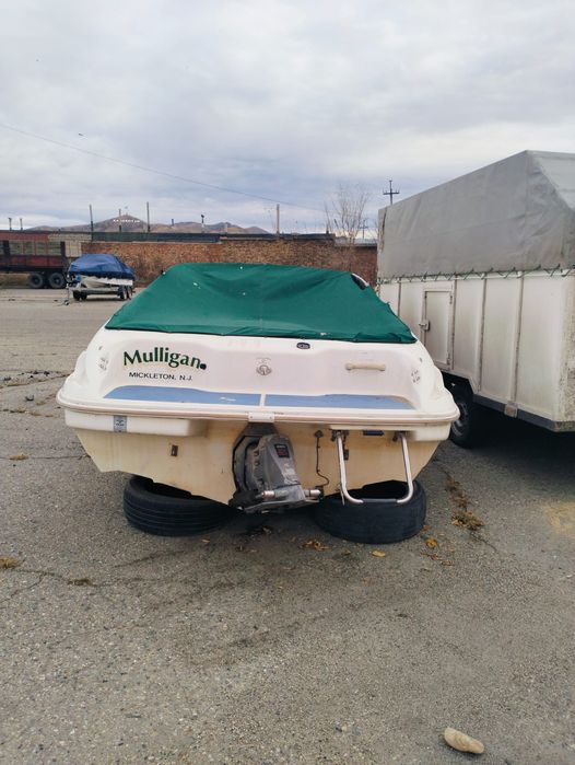 Продам лодку Wellcraft 1998г