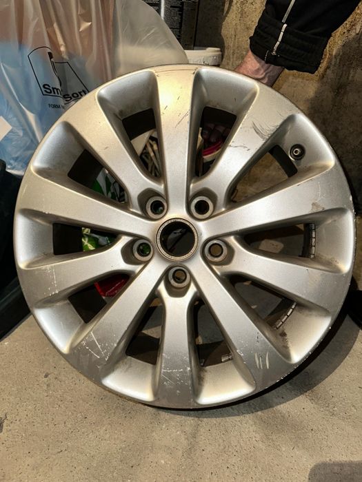 Vând janta r17 Opel Astra J diesel