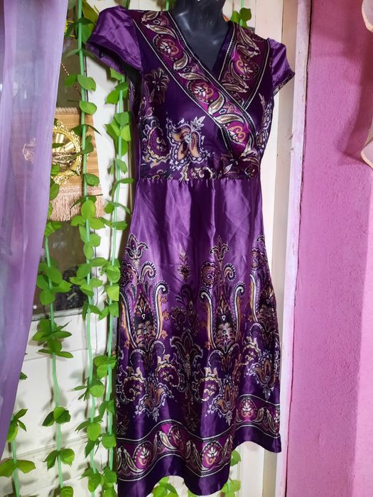 Атлас куйлак сотилади