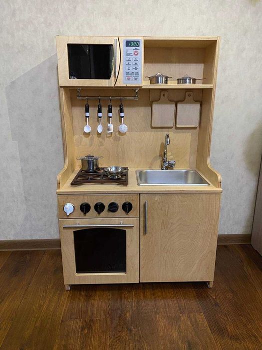 Детский кухонный гарнитур