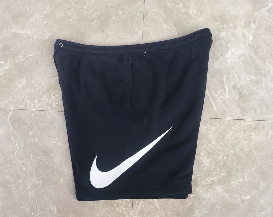 Nike размер 2 XL Къси панталони