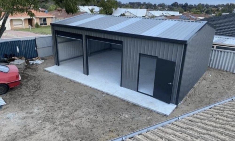 Garaje auto pe structura metalica